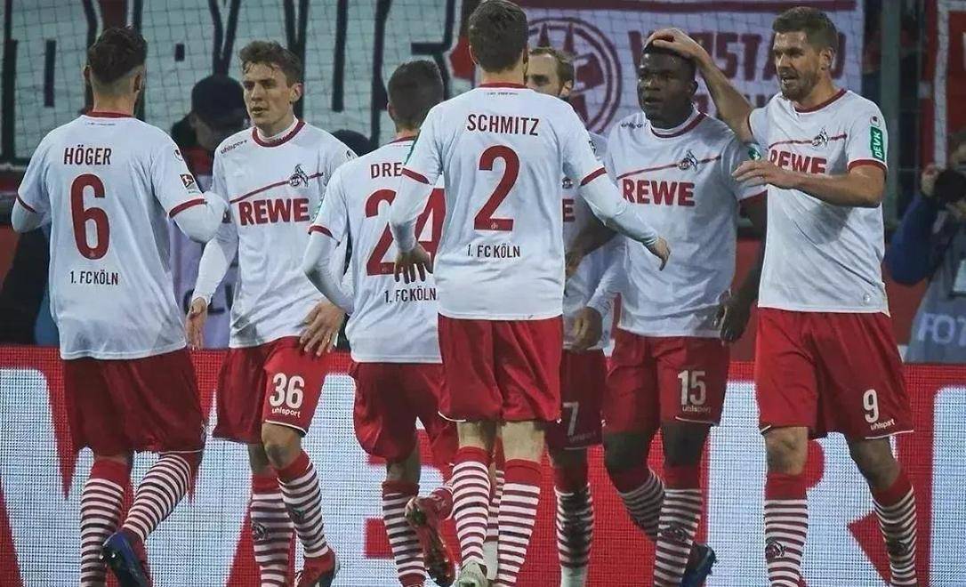 德甲第8轮！多特蒙德横扫科隆